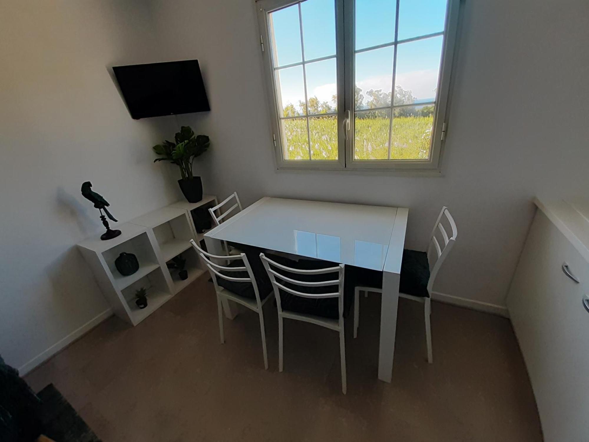 Joli Appartement, Piscine, Jacuzzi Sainte-Suzanne Екстер'єр фото